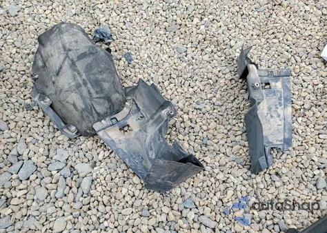 2015 Chrysler 200 Limited z USA, uszkodzony, nr VIN 1C3CCCAB0FN660450